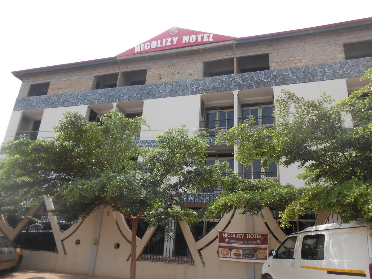 Nicolizy Hotel Accra Kültér fotó